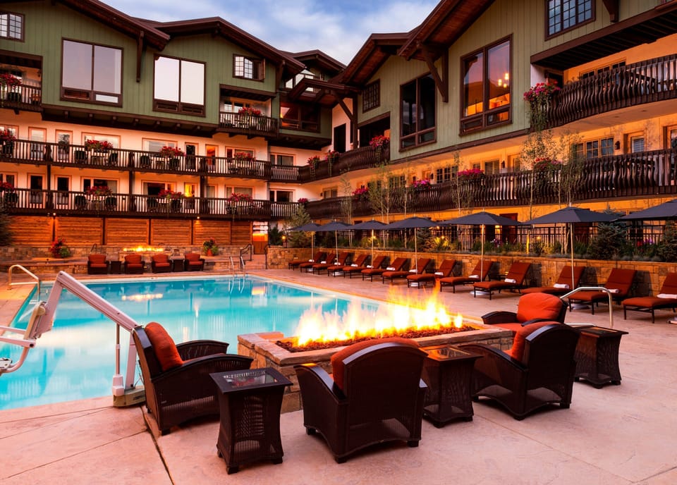 Lounge by the pool in the sunshine.Take a dip in the outdoor pool.