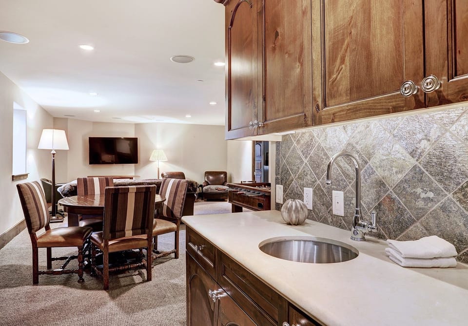 Host your friends in the games room!