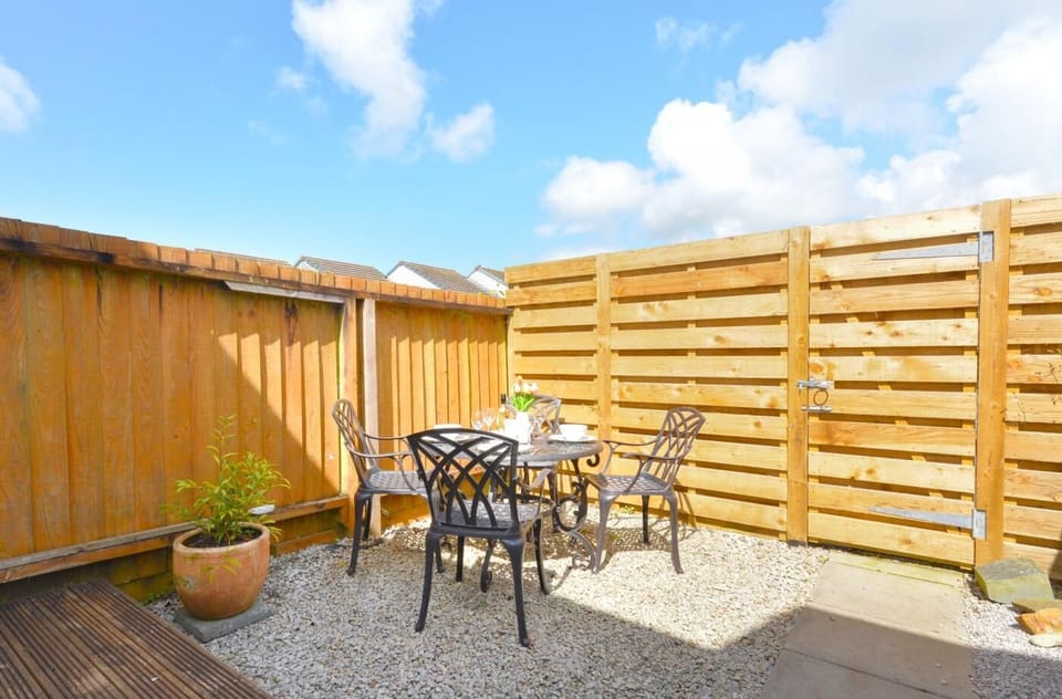 Enclosed Garden 