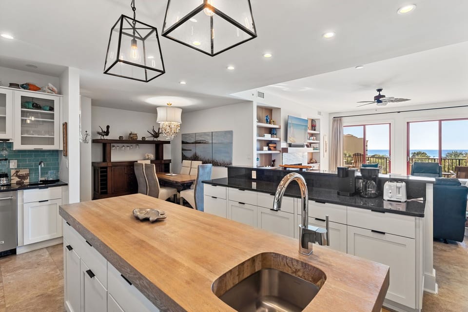 Cook with a view, gaze directly at the Gulf from the kitchen.
