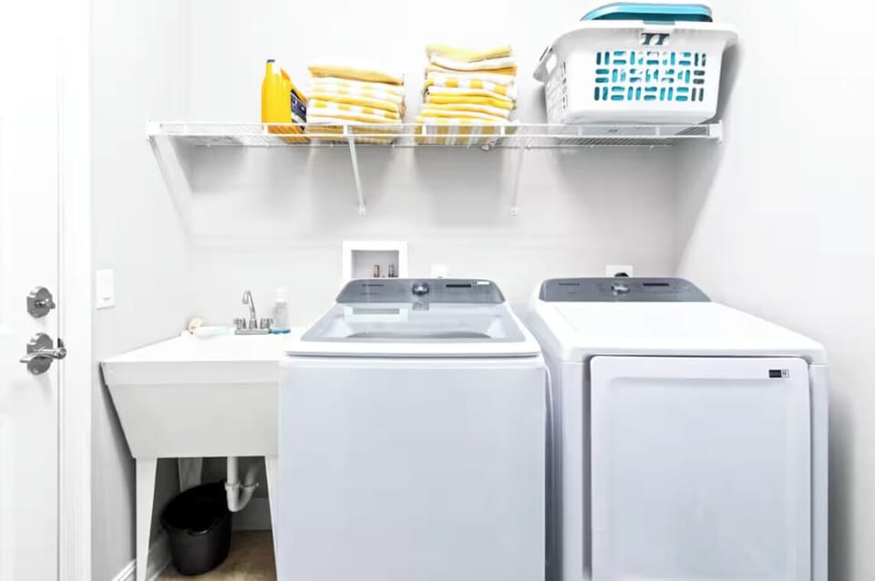 1st floor laundry