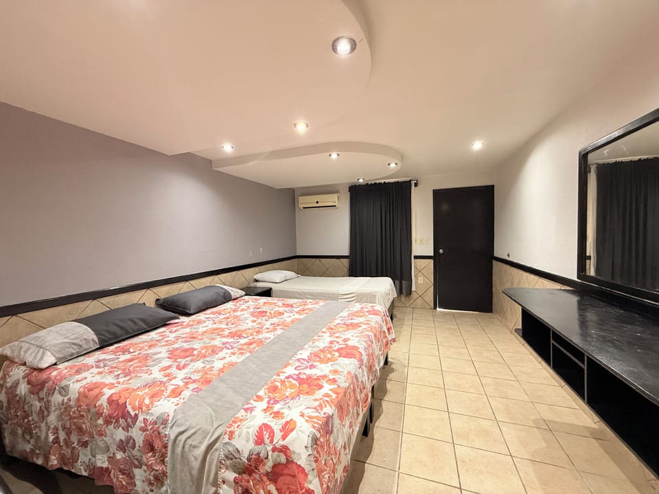 Double Room | WiFi (free)