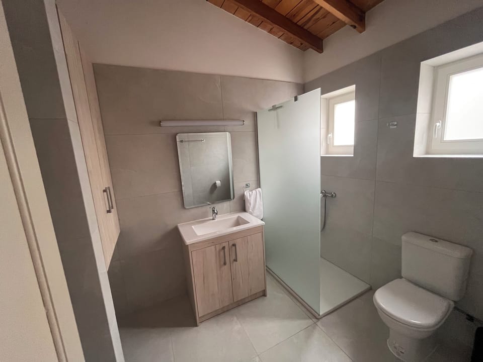 The courtyard episkopi guest houses Bed and Breakfast in Limassol District