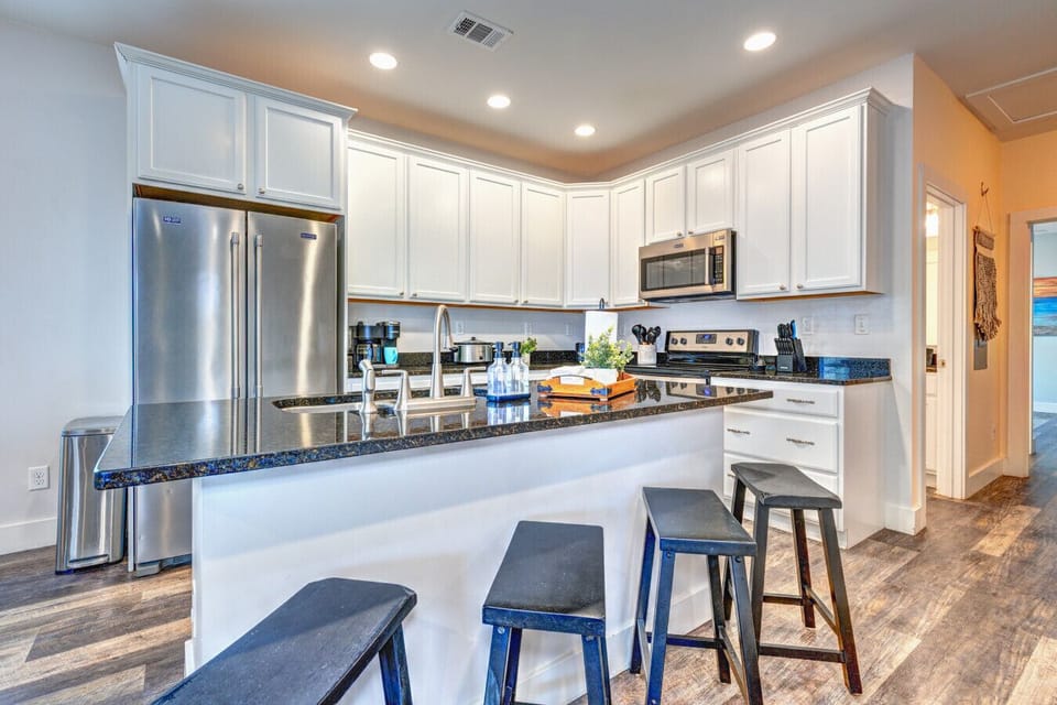 Everything you need to cook, serve, and enjoy.