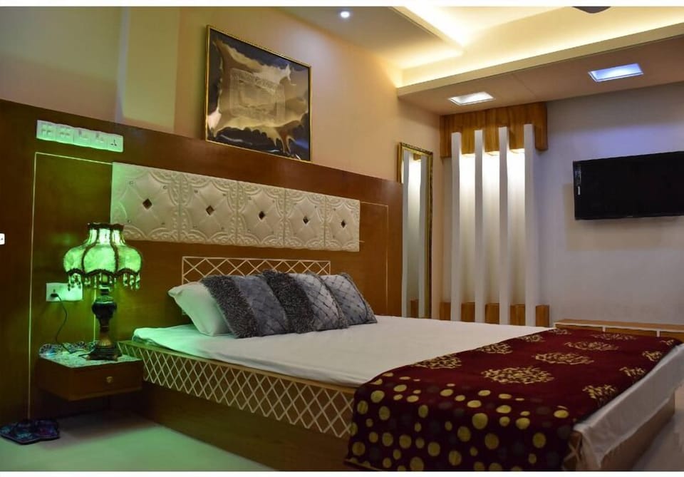 Deluxe Double Room, Balcony, City View | Free WiFi