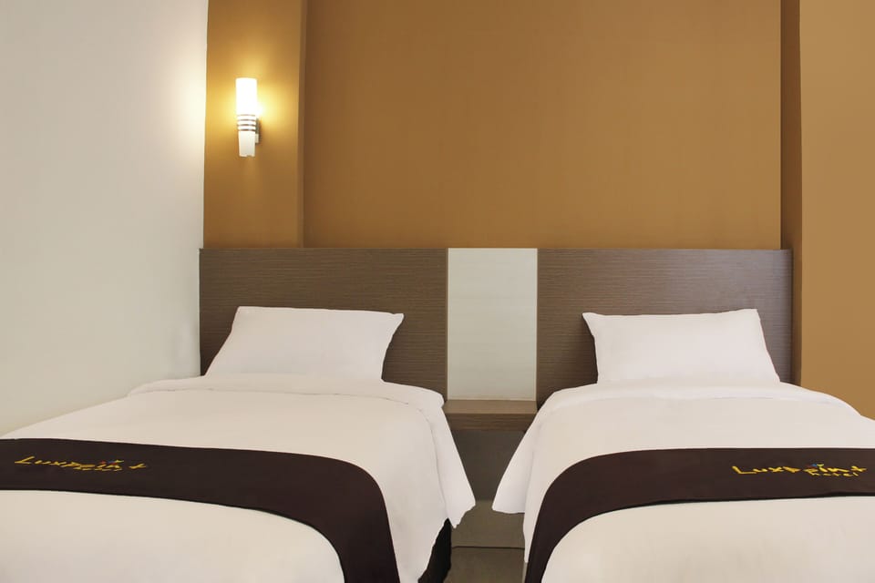 Standard Twin Room | Premium bedding, desk, free WiFi, bed sheets