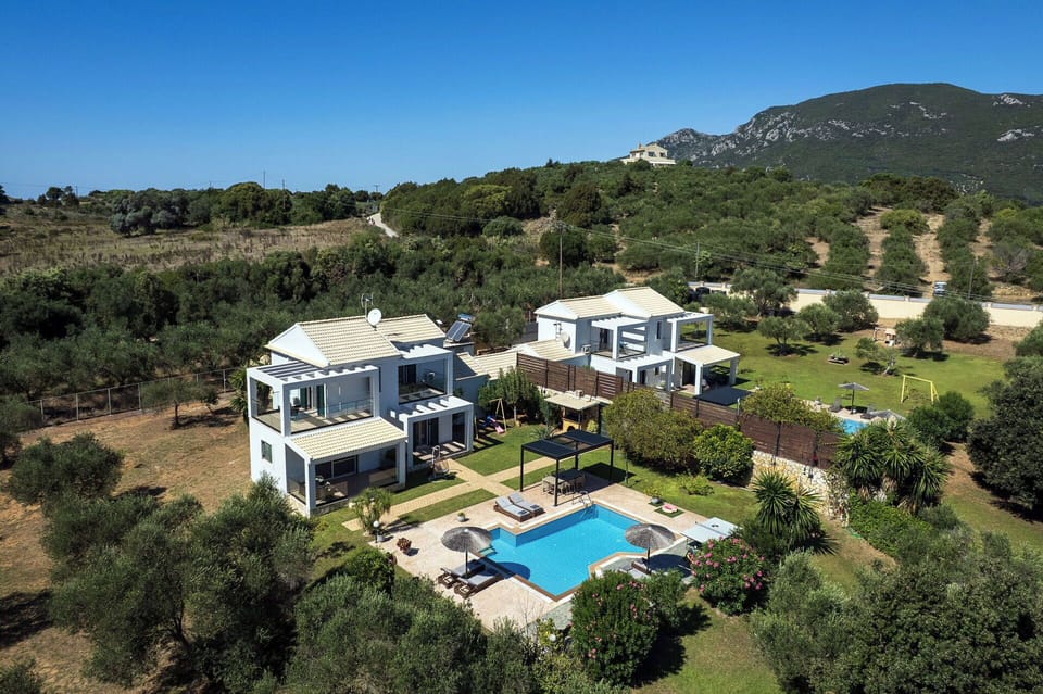 Garden, Pool, Scenic View