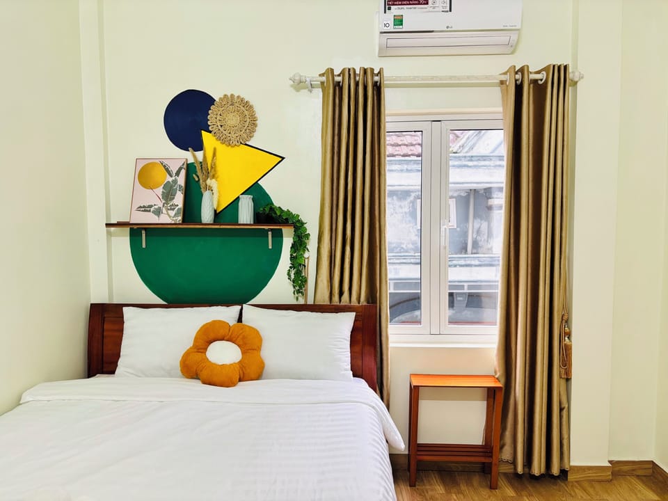 Standard Double Room, Garden View | Soundproofing, free WiFi