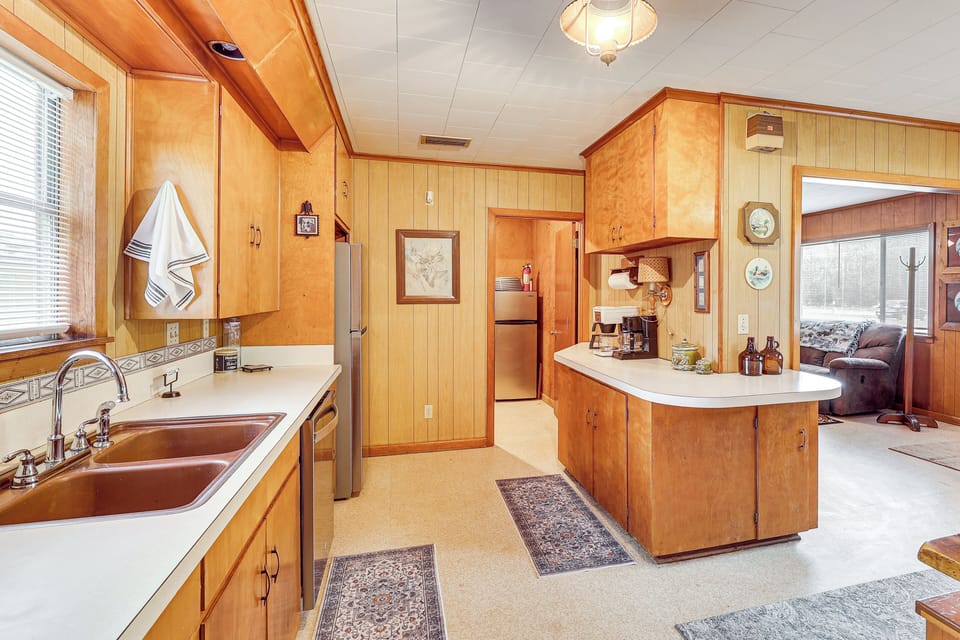 Kitchen | Cooking Basics | Drip Coffee Maker | Dishwasher