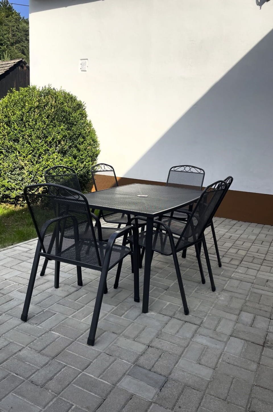 Furniture, Chair, Outdoor Table, Outdoor Furniture, Metal, Iron, Shade, Coffee Table, Kitchen & Dining Room Table