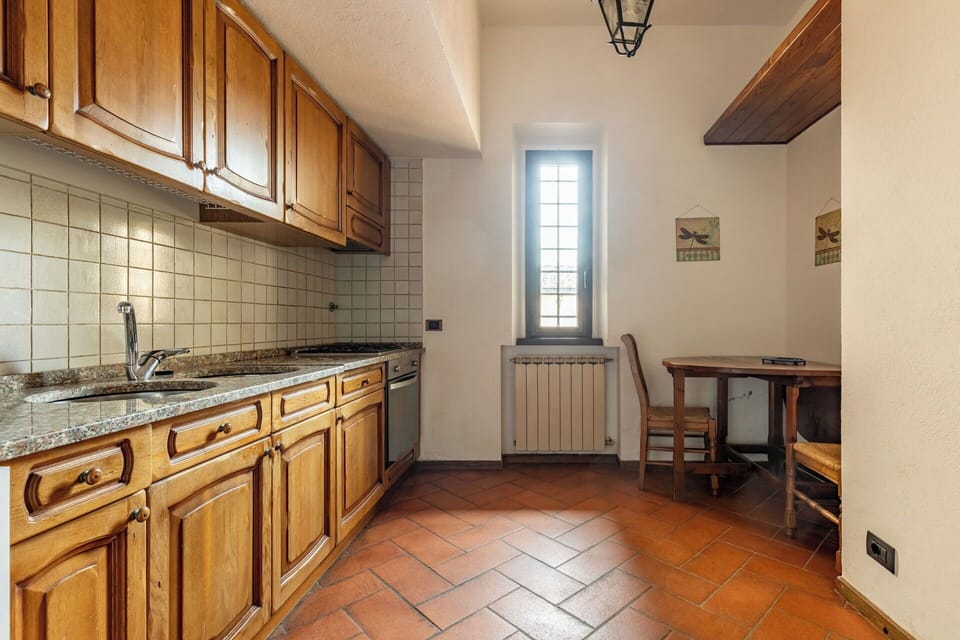 Autumn, Kitchen, Spring, Summer