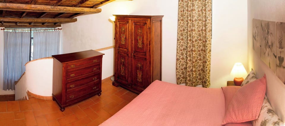 Autumn, Bedroom, Spring, Summer