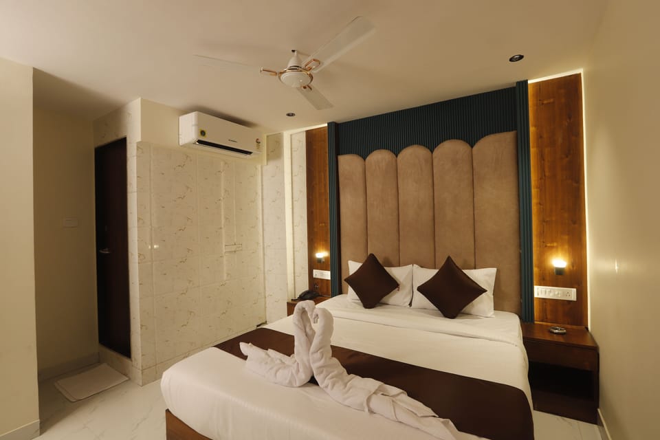 Deluxe Room, City View | Free WiFi