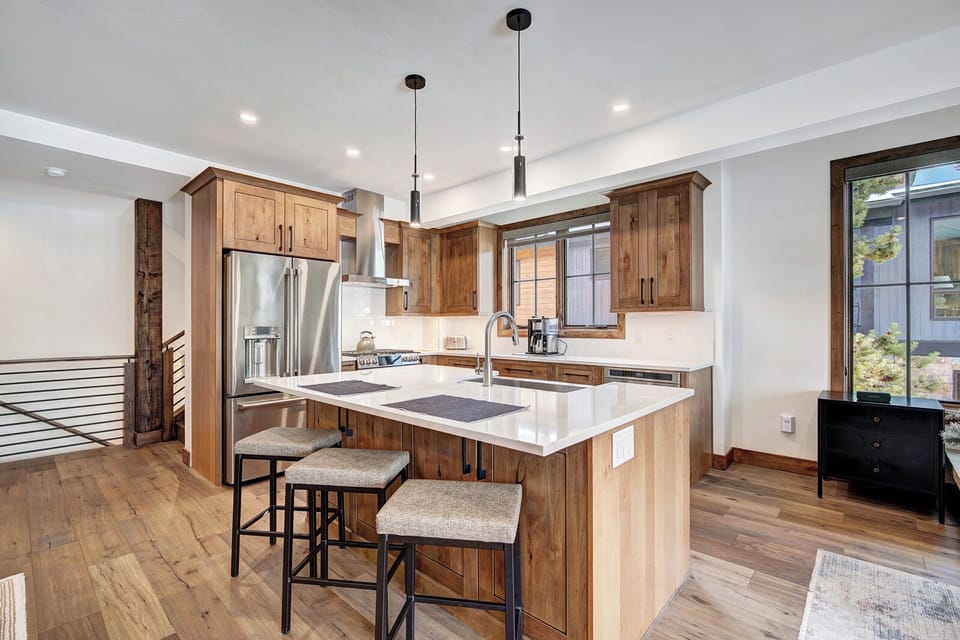 MOF1 Kitchen