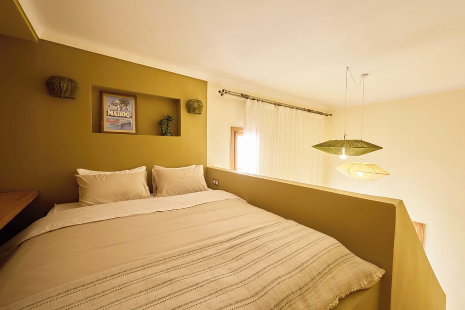 Family Duplex, Courtyard View | Blackout drapes, iron/ironing board, free WiFi
