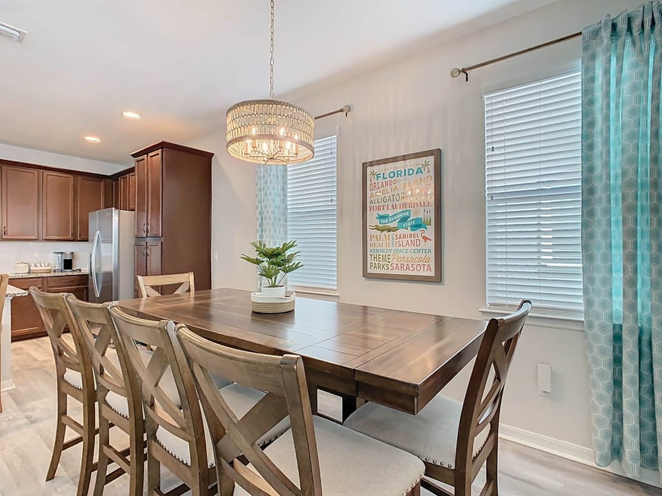 1547 Carey Palm Circle-18