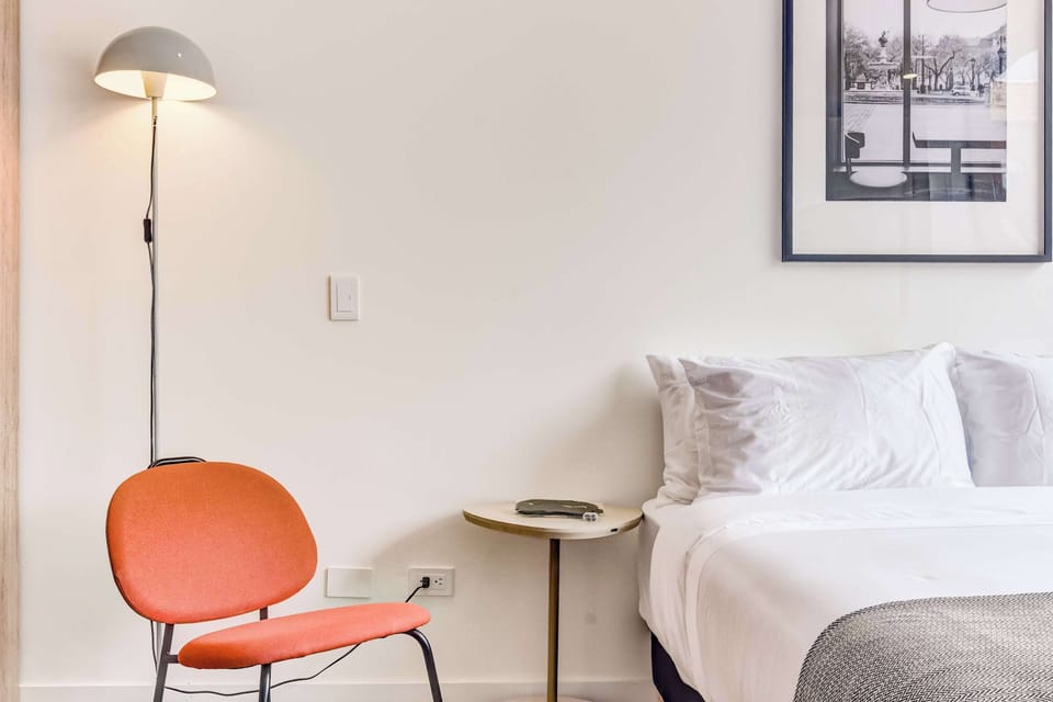 Modern and relaxing bed