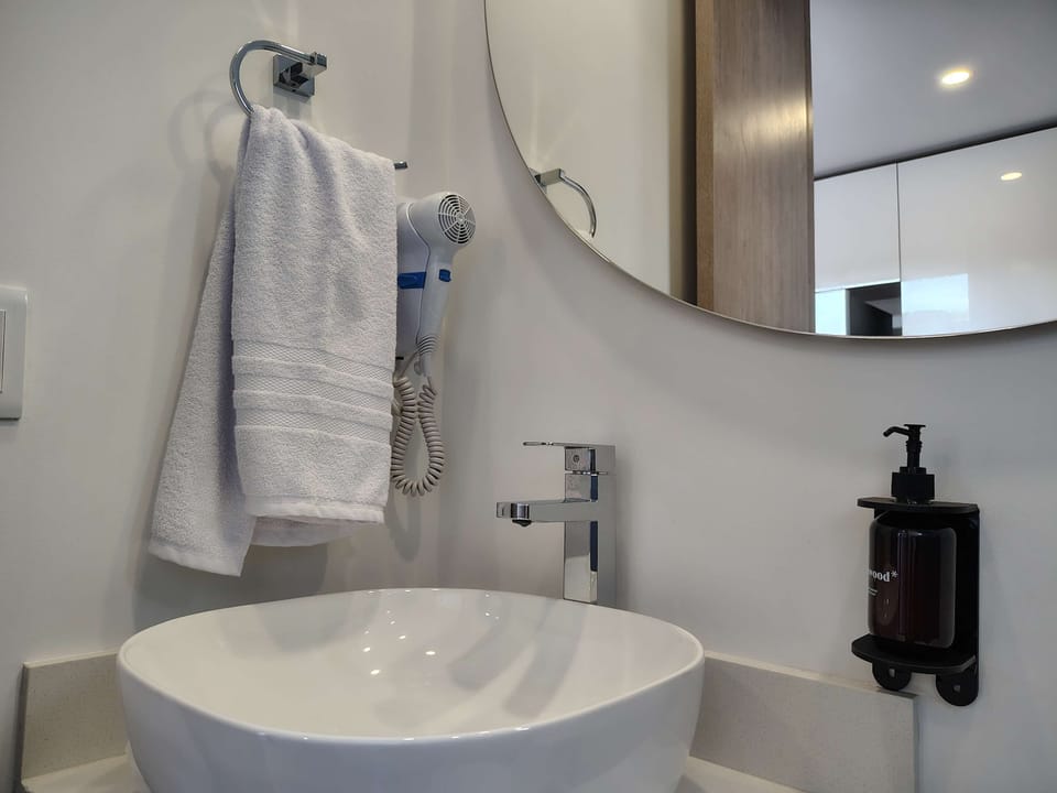 Impeccable and welcoming bathroom