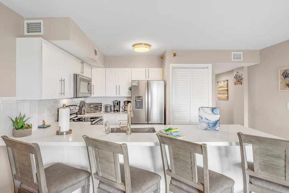 [Kitchen] Fully equipped & stocked