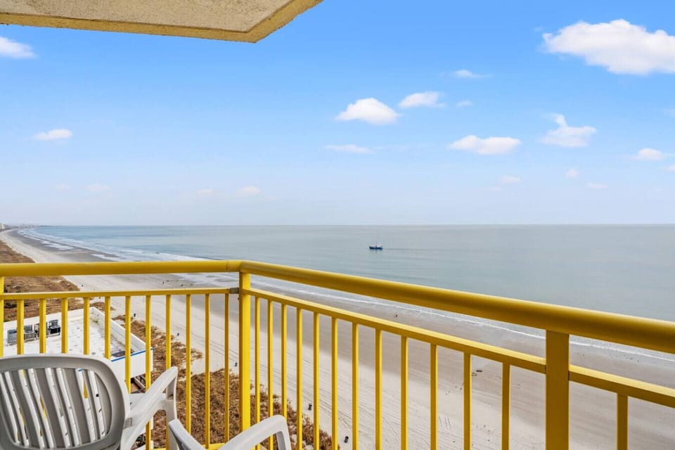 Million-dollar end-unit views with rare panoramic scenery of both sunrise and sunset, plus a sweeping skyline view of North Myrtle Beach. A breathtaking vantage point that makes this oceanfront condo truly unforgettable.