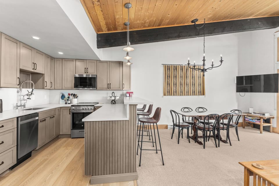 Modern Kitchen | View from the Entry Way
