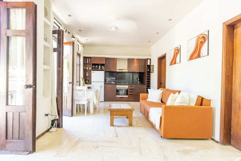 Basic Apartment, 2 Bedrooms, Non Smoking, Air conditioning | Living area | 40-inch Smart TV with digital channels, streaming services