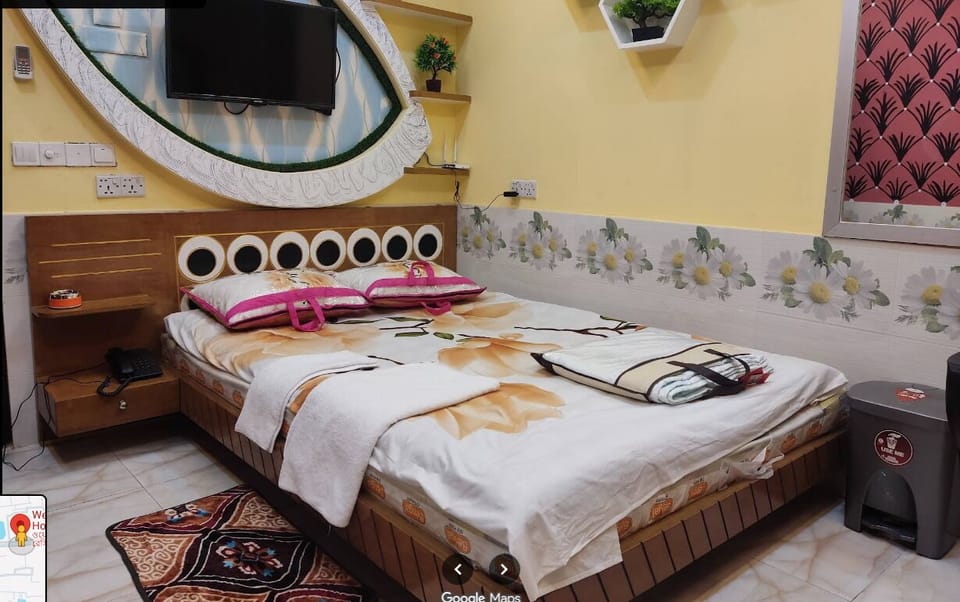 Deluxe Double Room | Free WiFi