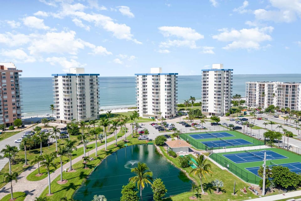 Enjoy the tennis & pickleball courts for use during your stay
