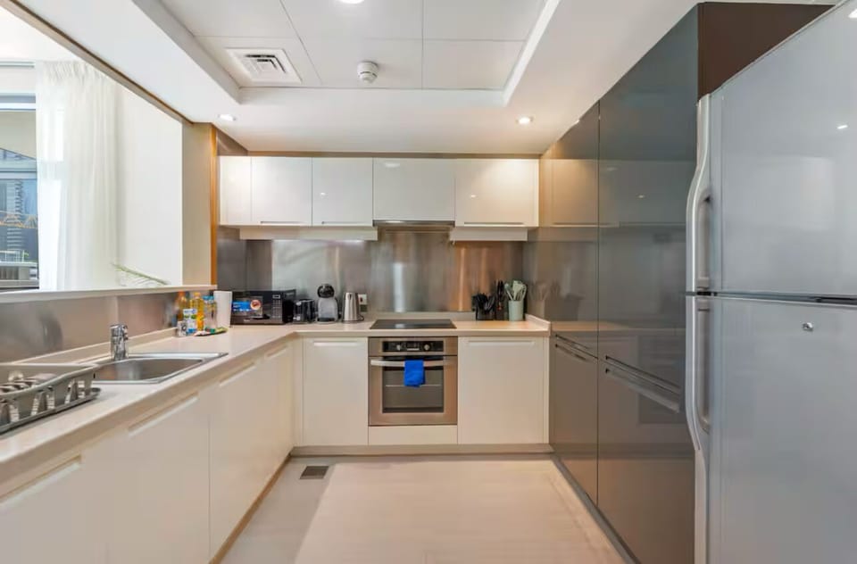 Comfort Apartment, Balcony, City View | Private kitchen