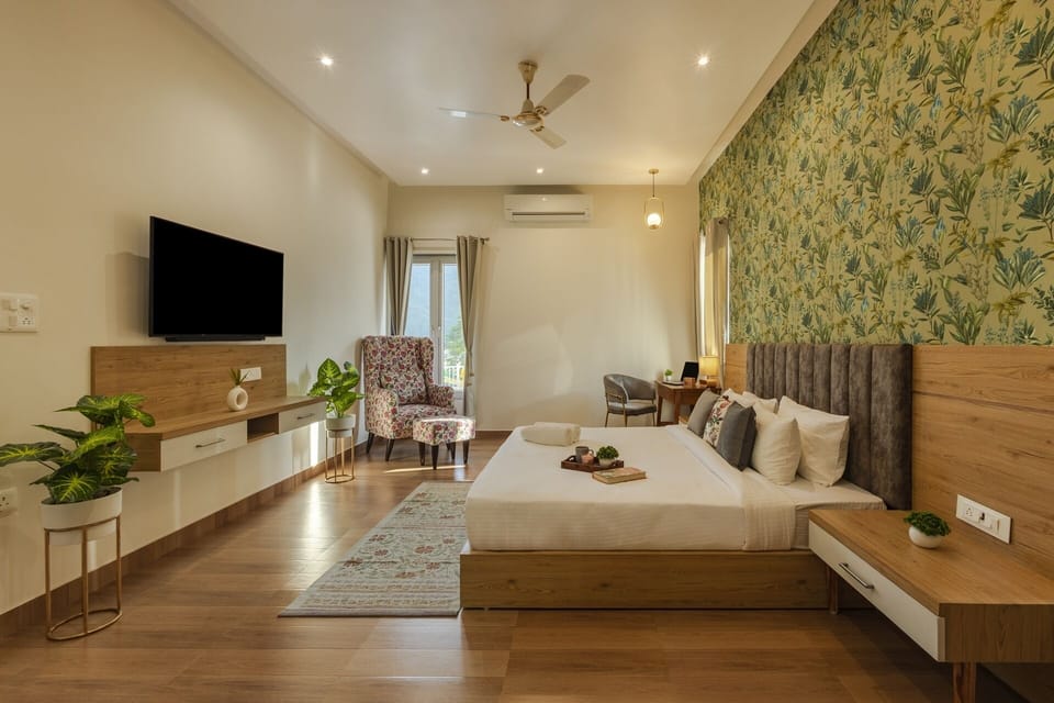 Deluxe Studio Suite | Iron/ironing board, free WiFi