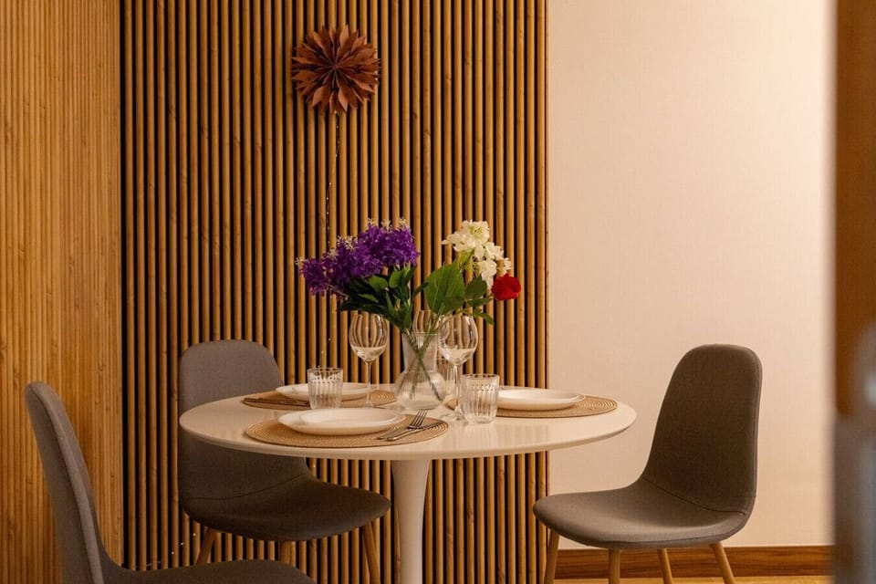 Comfortable Living Room with Dining Table | Book Now with RENTUJEMY