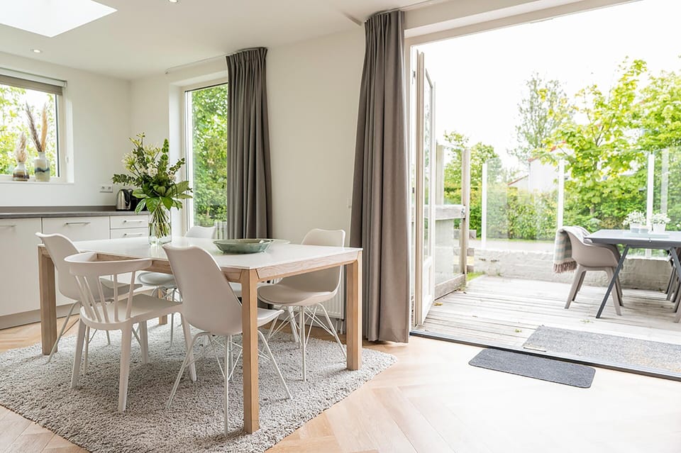 House | Dining