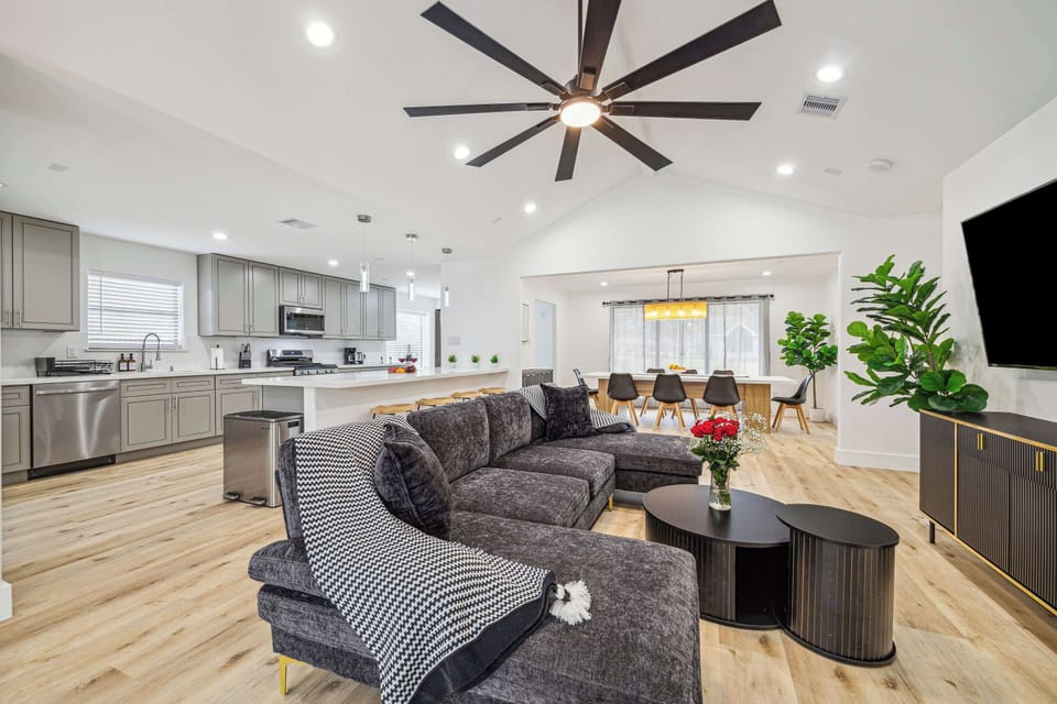 Rest After A Long Day In This Confortable Living Room