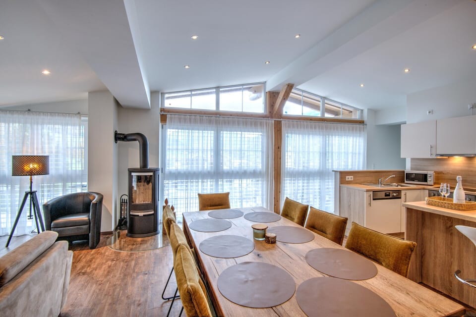 Apartment | Dining