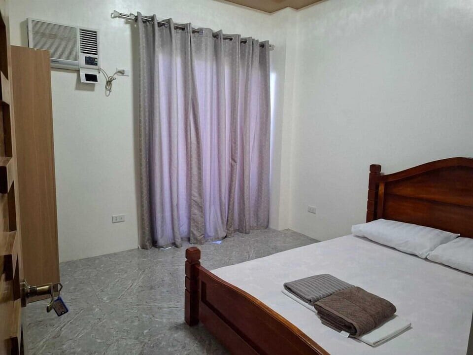 Deluxe Double Room | Free WiFi, bed sheets