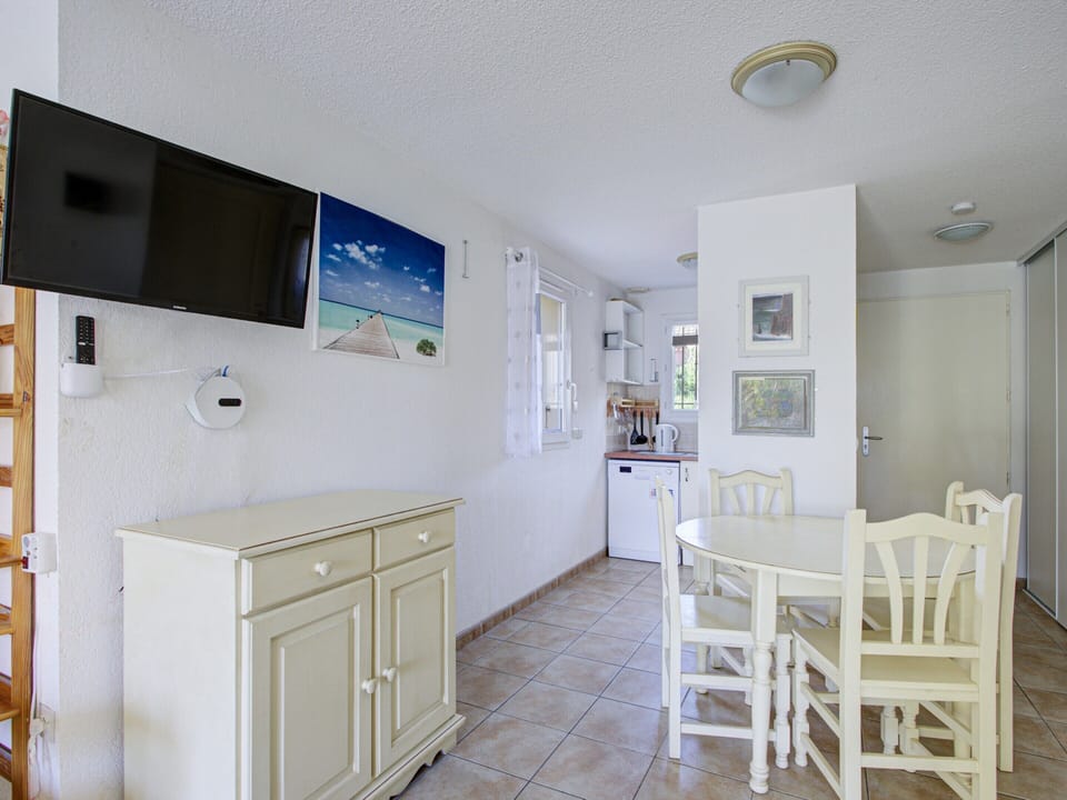 Villa | Dining