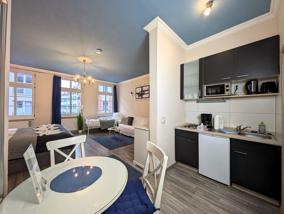 Comfort Studio, Multiple Beds, Non Smoking | Interior