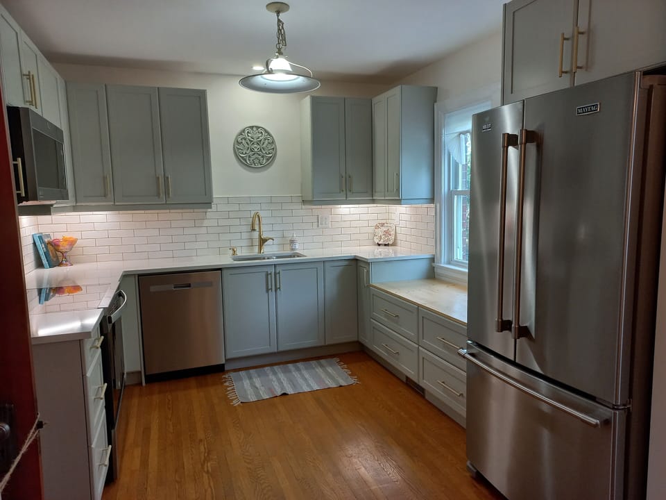 Kitchen with 3 tier Dishwasher and lots of storage