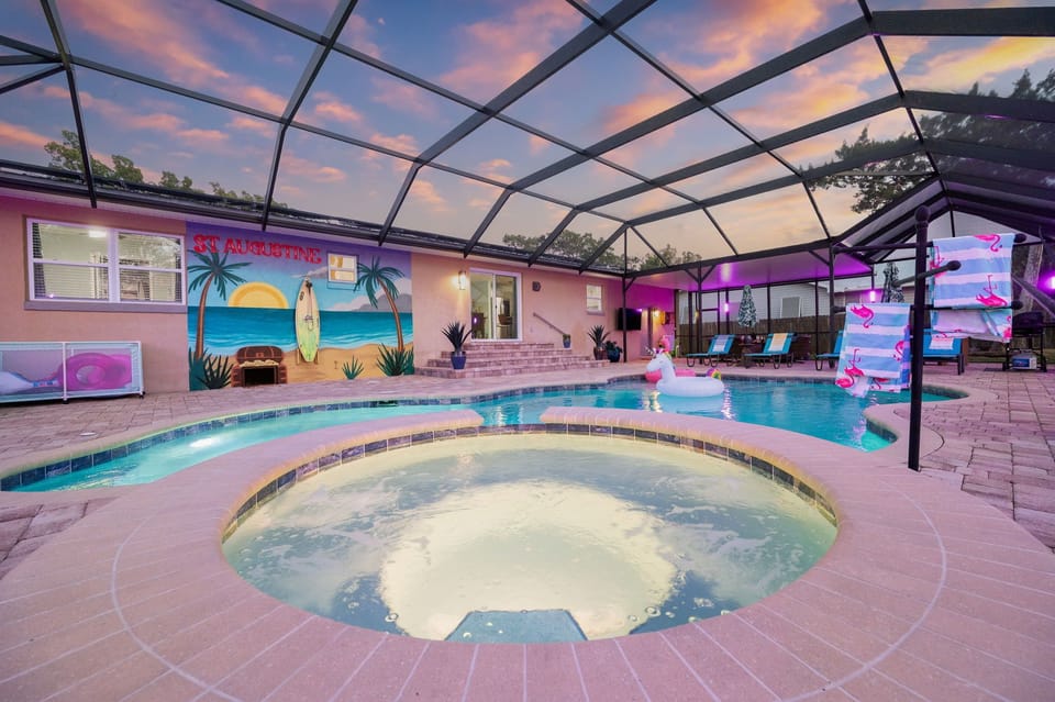 Climb the historic Lighthouse nearby. Then enjoy jets of your heated spa!