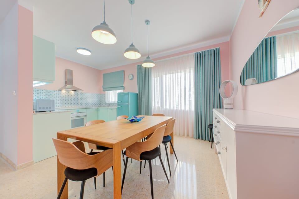 Apartment, 2 Bedrooms, Kitchen | Dining room