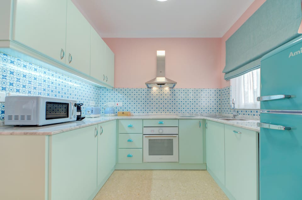 Apartment, 2 Bedrooms, Kitchen | Private kitchen