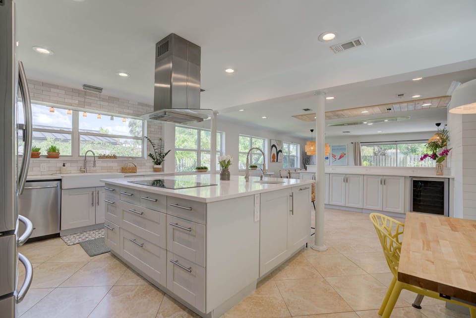 Kitchen with Gorgeous White Quartz Island