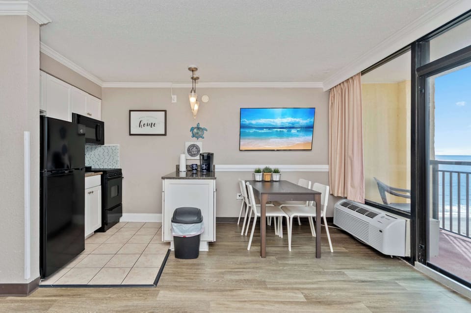 A bright and welcoming space for morning coffee or family dinners.