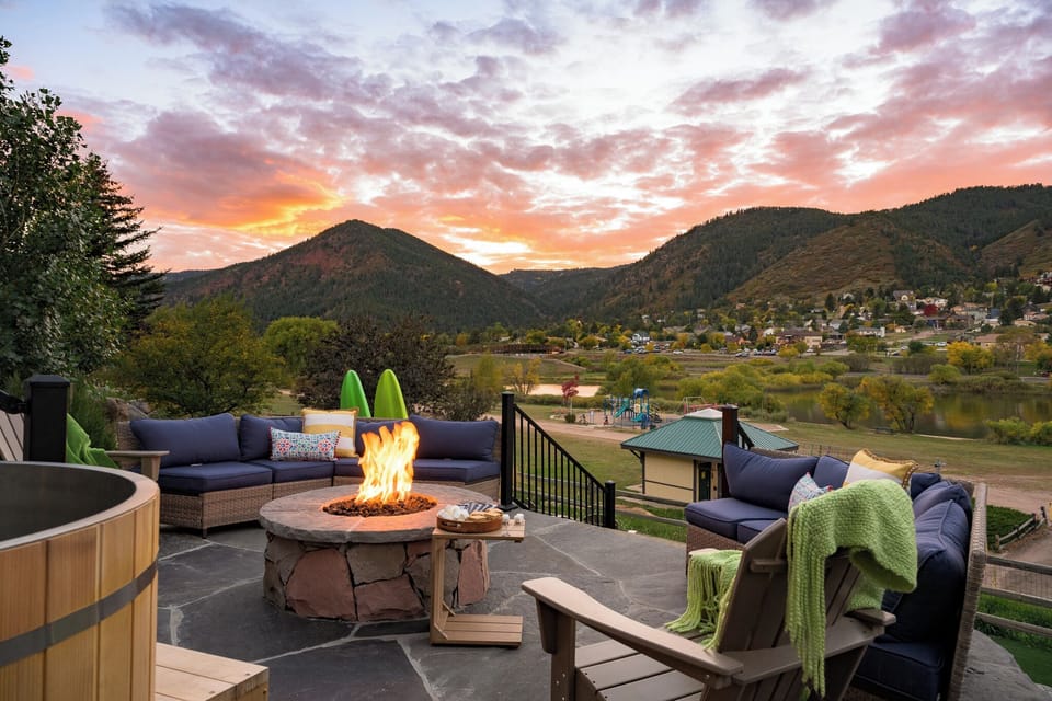 Enjoy breathtaking views around the fire all year around!