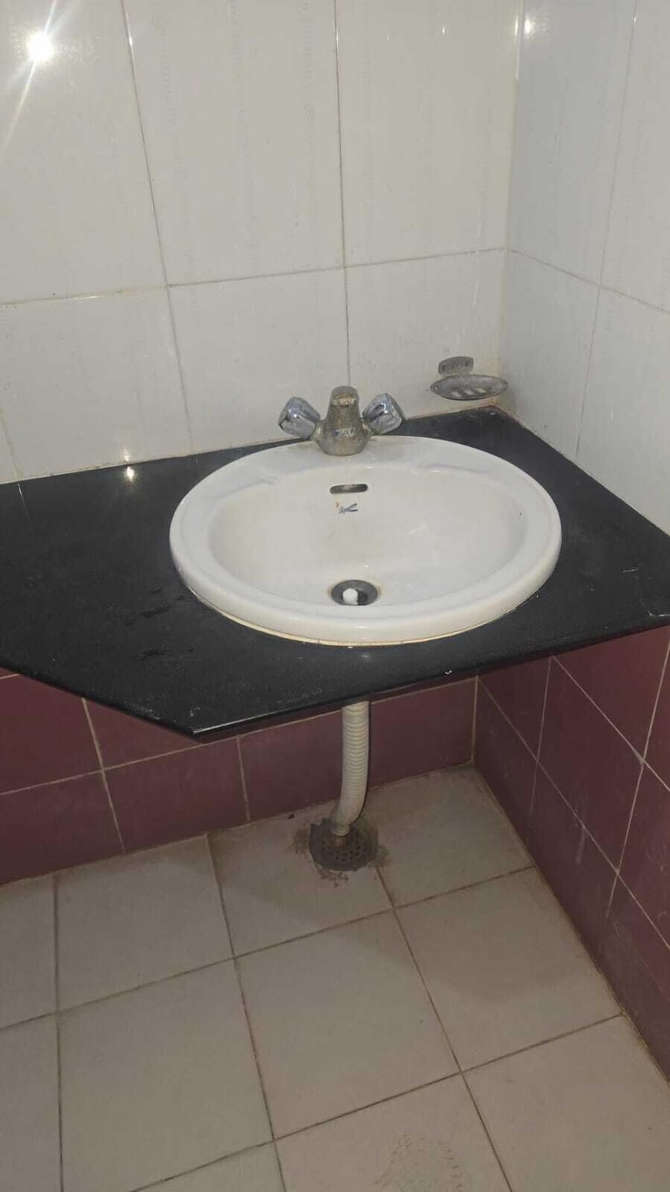 Standard Room | Bathroom | Slippers