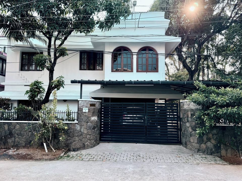 Apartment, 3 Bedrooms, Balcony | Exterior