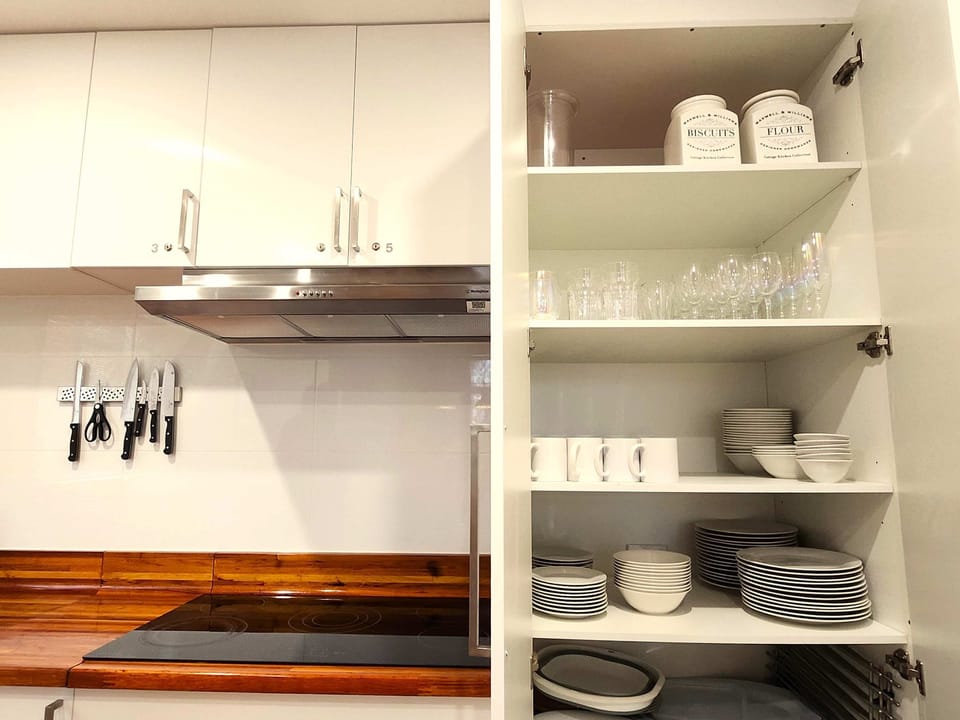 Shared full kitchen, oven, cook top, utensils, plates etc