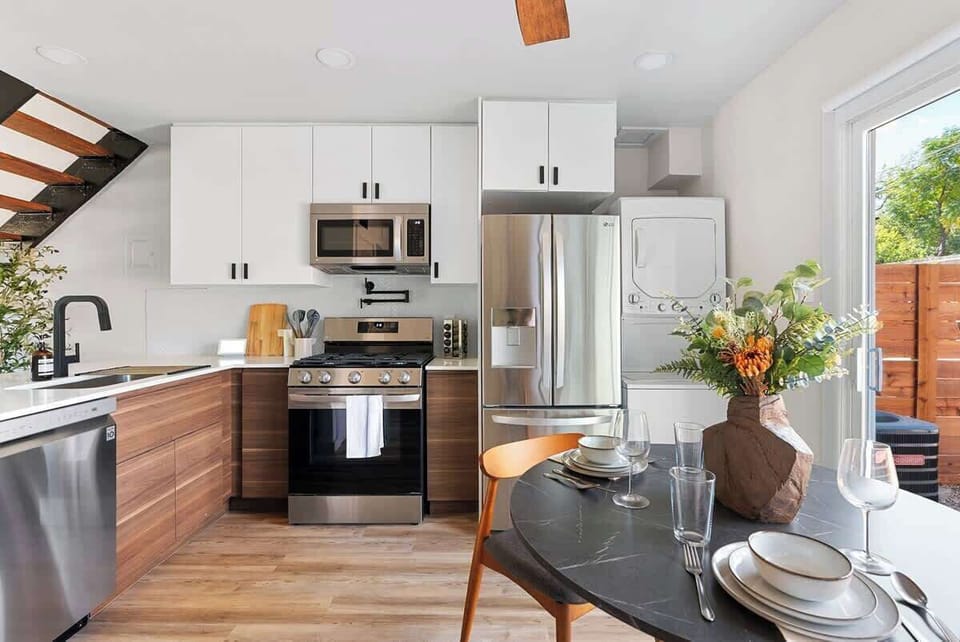 Our kitchen features stainless steel appliances and is fully equipped with everything you need for a delicious meal.