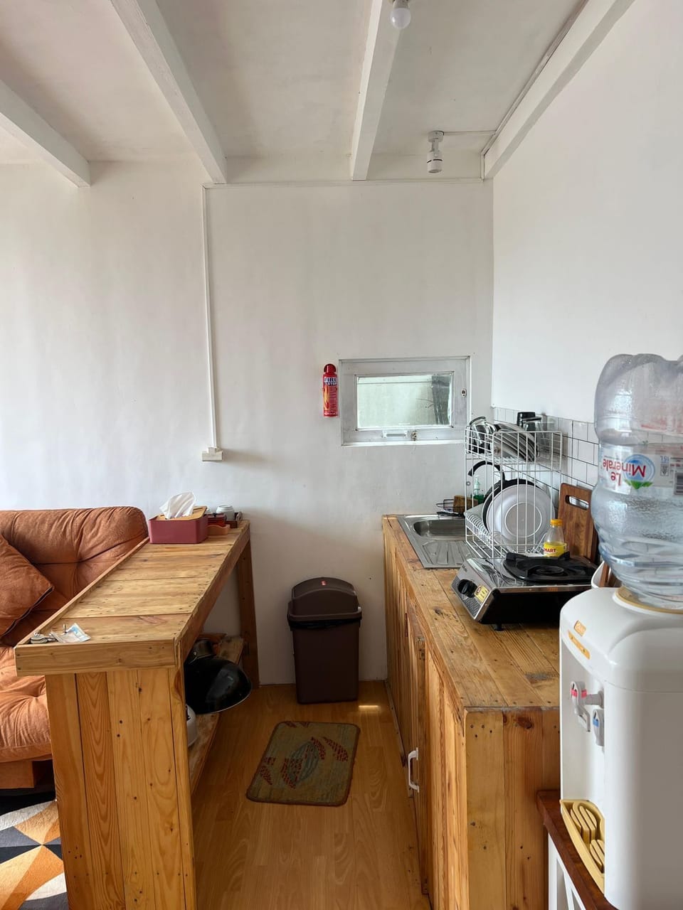 Family Cottage, Garden View | Private kitchen | Electric kettle, cookware/dishes/utensils