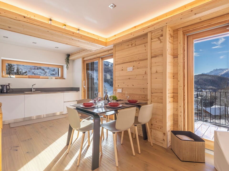 Apartment, Urban Design, Balcony, Condominium, Chair, Hotel, Houseplant, Kitchen & Dining Room Table